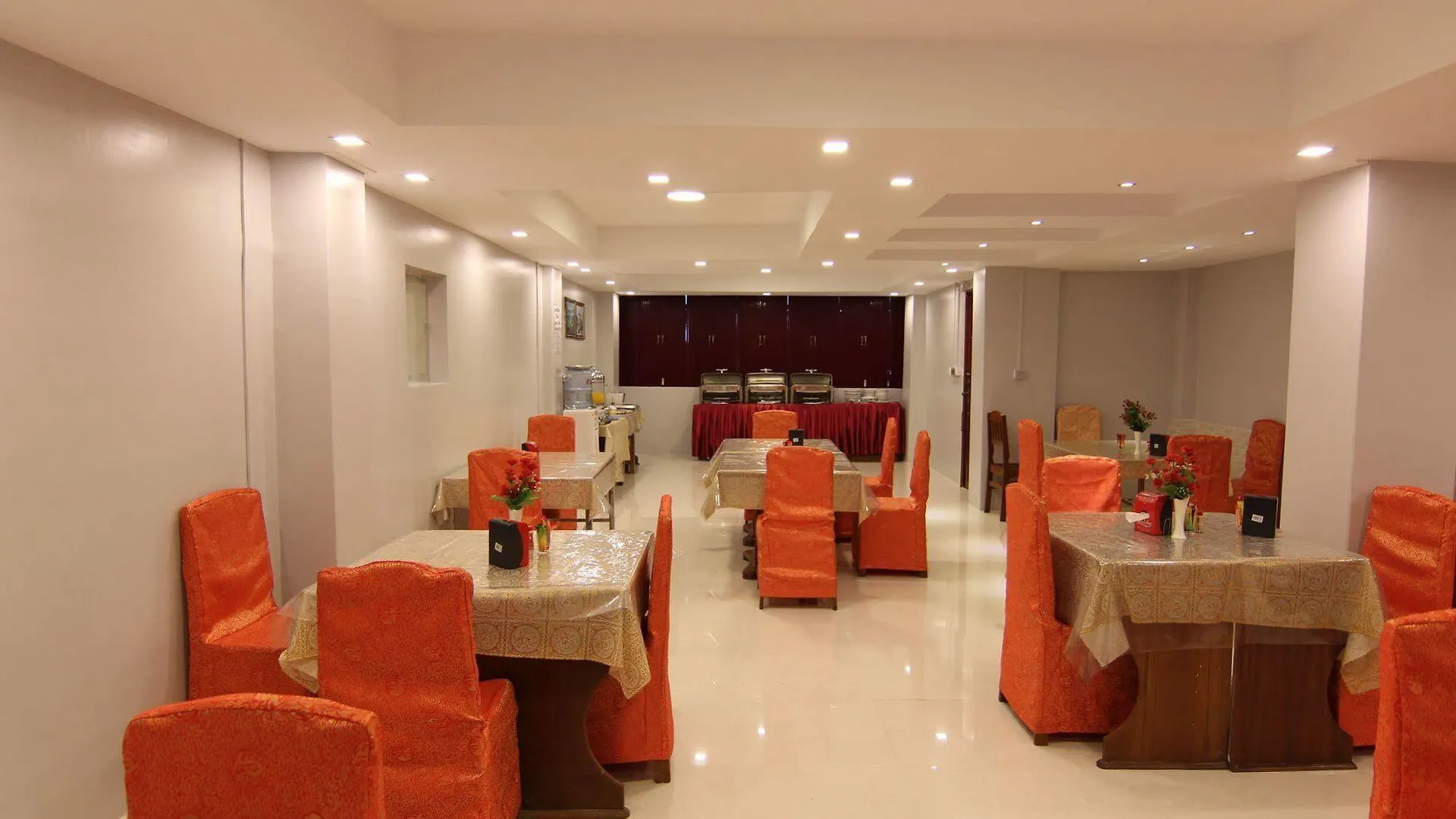 Mgm Hotel Yangon 0*,